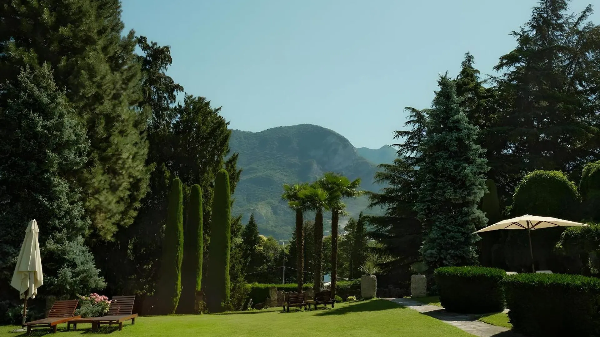 Villa Gnecchi Lake Como Garlate 0*,  イタリア