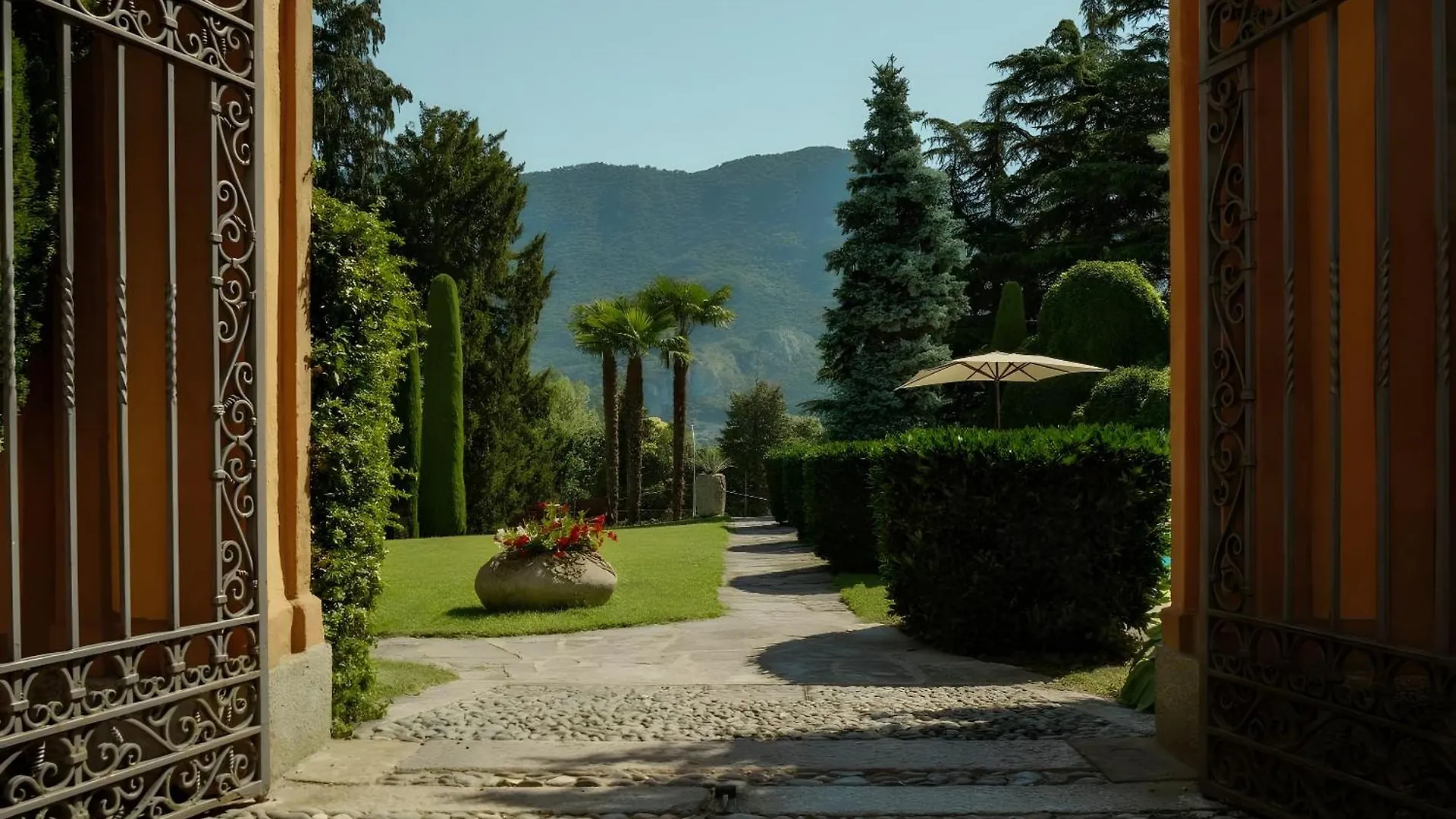 Villa Gnecchi Lake Como Garlate イタリア